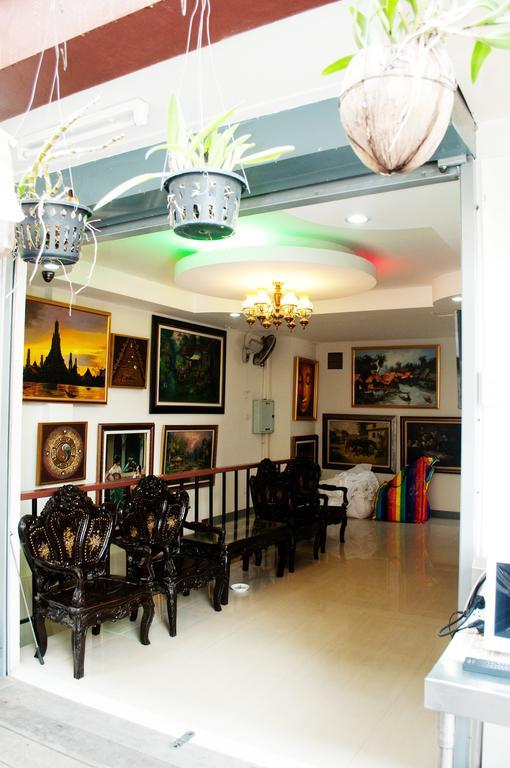 Buakhao Service Home Pattaya Rum bild